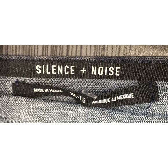 Urban Outfitters Black/Gray Patterned Sheer Strapless Crop Top XL Mesh Overlay - Picture 2 of 5